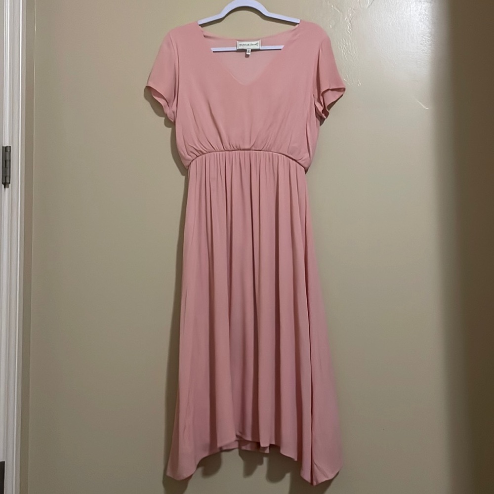 Piper & Scoot pink dress. Size small.